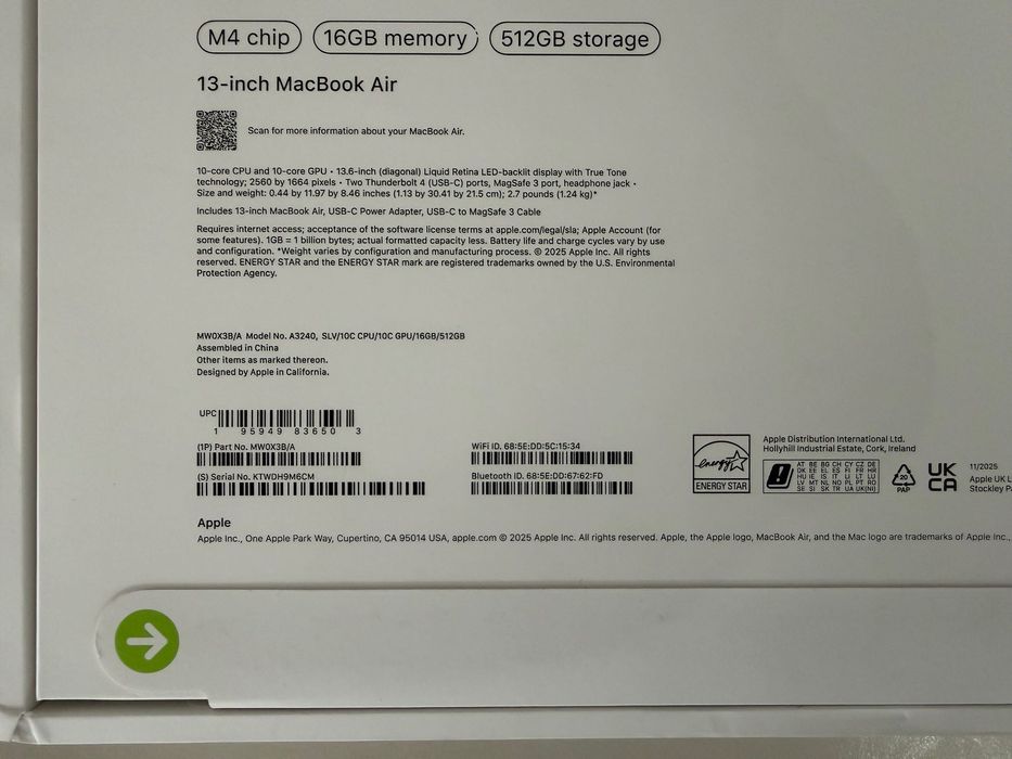 ЧИСТО НОВ MacBook Air 13" M4 Chip 10-CPU, 10-GPU, 16GB RAM, 512GB SSD