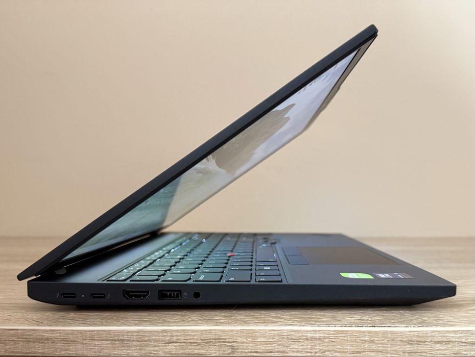 Lenovo T16 Gen4 NOU ! 32GB 1TB i5 Ultra ! P16 P16s Gen1 Gen2 Gen3