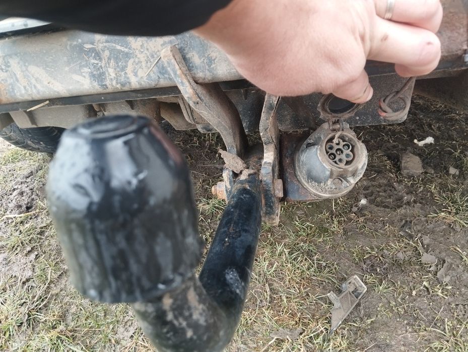 Cârlig remorcare Renault Megane 2 break