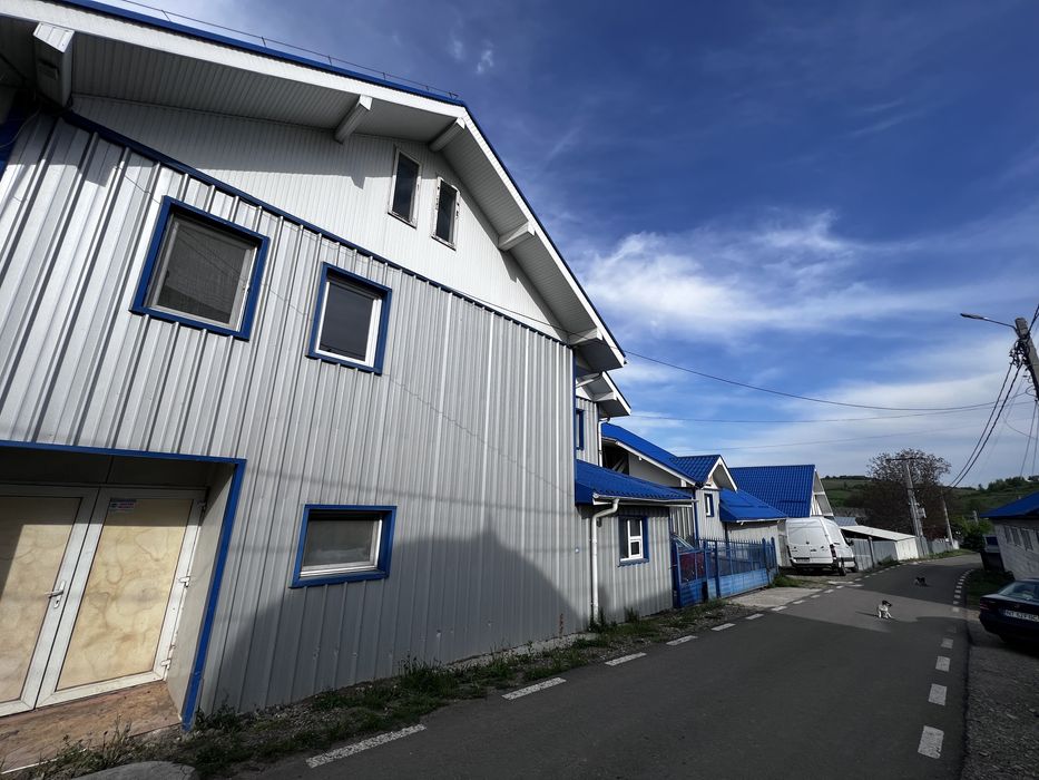 Casă+cladire+statie epurare