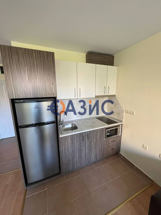 Продава се Едностаен апартамент в к.к. Слънчев бряг - 40 кв.м за 1350 €/кв.м - Снимка #3