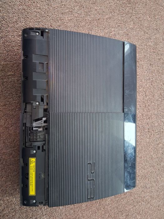 Ps 3 super slim in stare buna