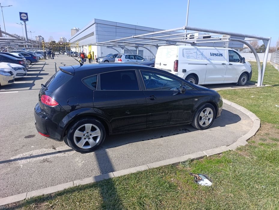 Seat Leon automat dsg schimb cu atv sau cabrio