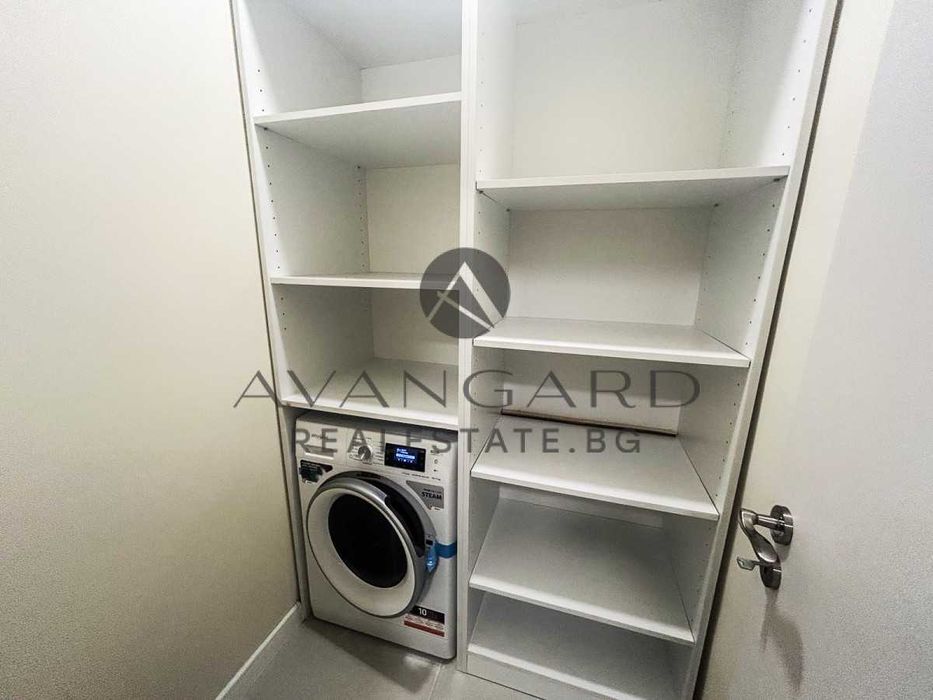 оф.21296 Луксозен Едностаен Смирненски