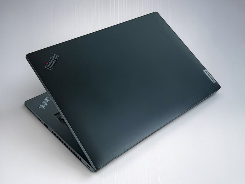 Lenovo ThinkPad L14 Gen 4 14" Full HD i5-1335u 16GB DDR4 256GB NVMe Отличен лаптоп! Гаранция!