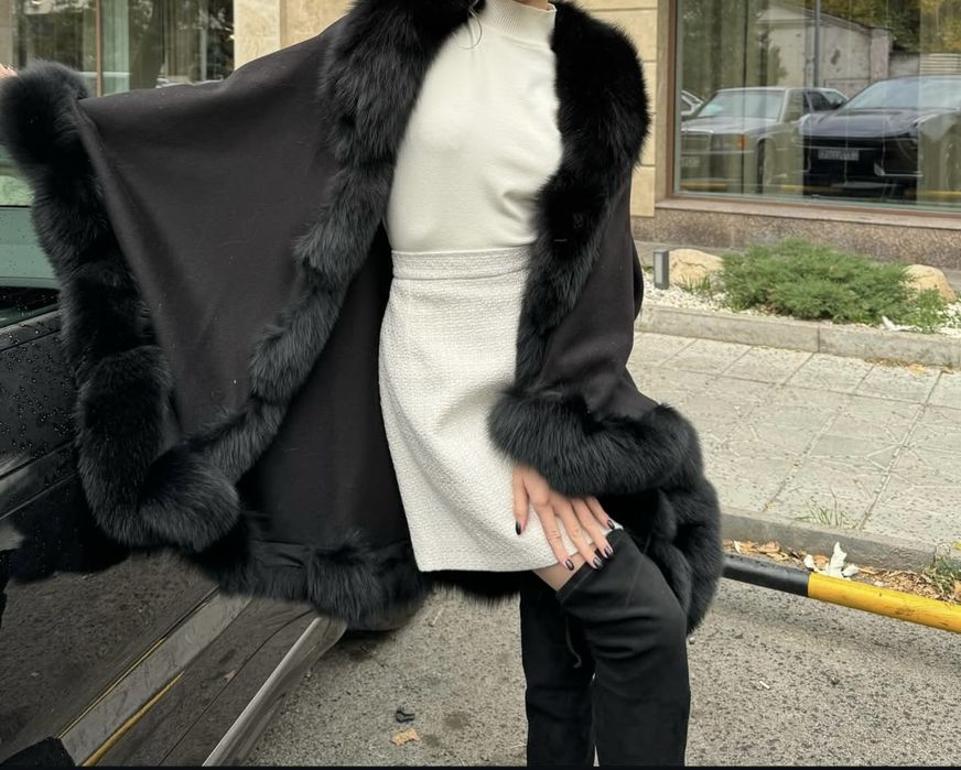 Кашемированное пончо