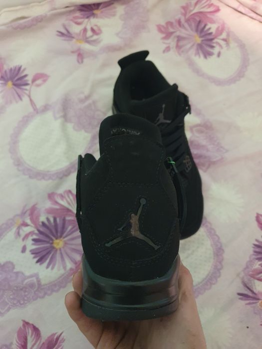 Jordan 4 blackcat  41