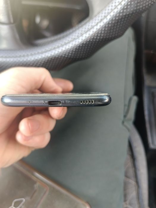 Телефон сатылады