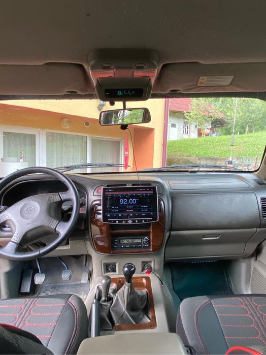 Vând Nissan Patrol Y61 2002