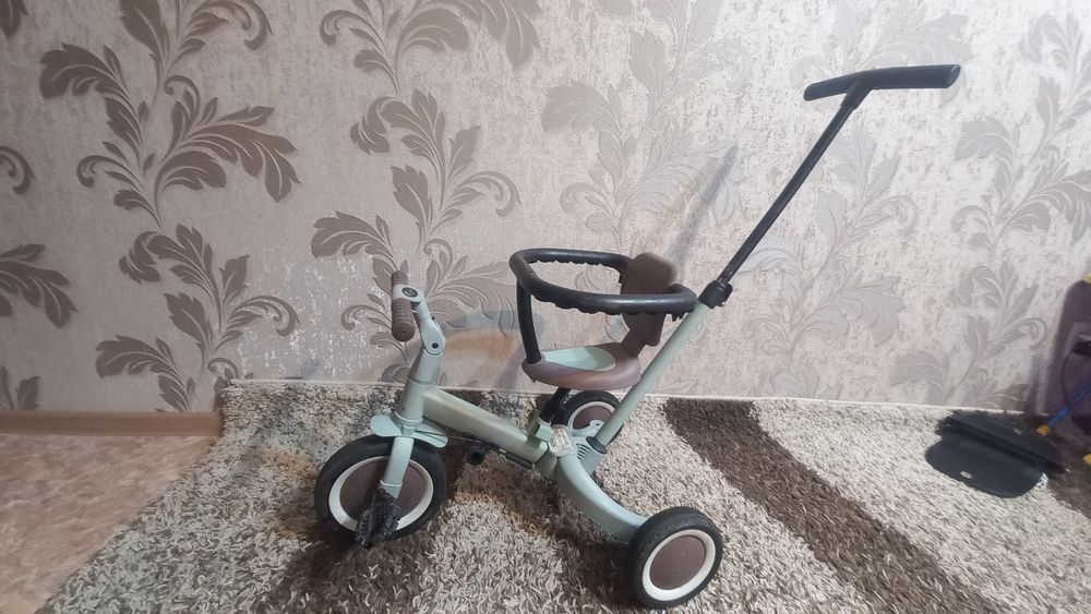 Б/у велосипед сатамын.Минустары бар чуть чуть.ТОЛЬКО УАТСАП ЖАЗАМЫЗ.