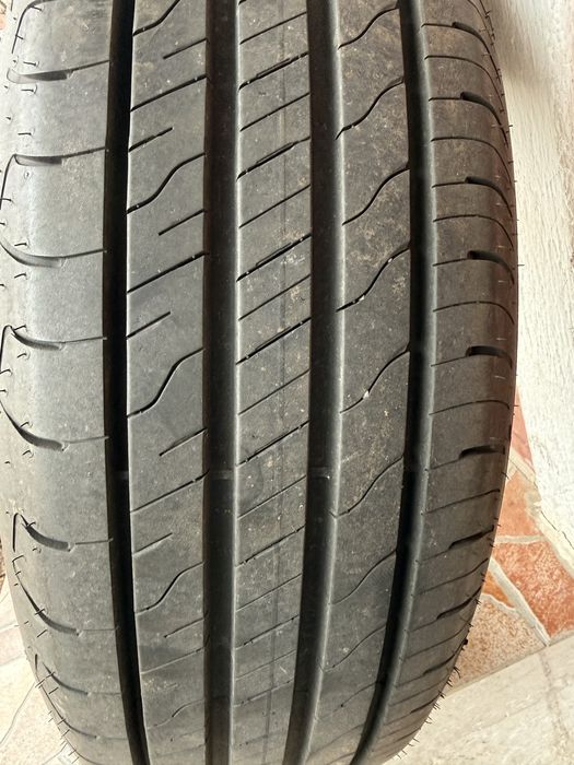 Anvelope SUV vara 215/65/17 GoodYear EfficientGrip2 SUV 99V Skoda Kodiaq