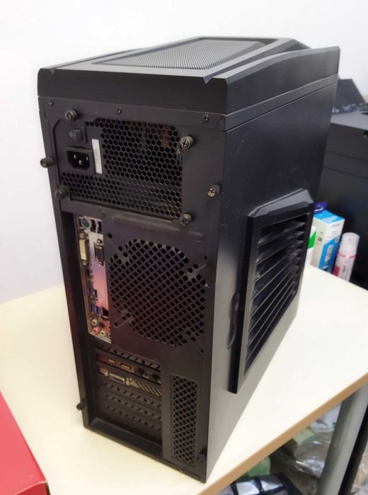 Геймърски Компютър i5-4570, GeForce GTX 1070  8G, 120GB SSD, 1TB HDD