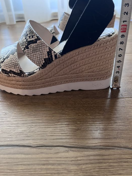 Дамски сандали Kendall & Kylie