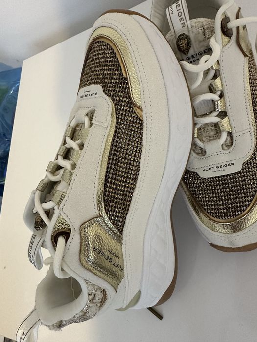 Сникерси нови 38 номер на KURT GEIGER London