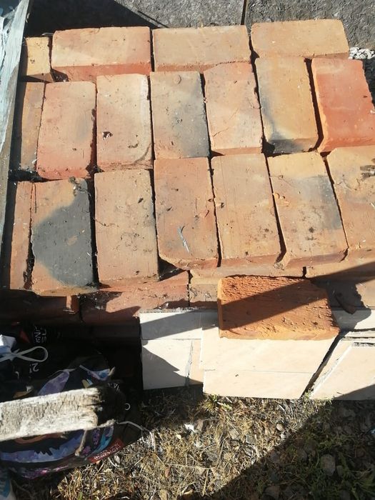 Продам кирпич новый красный
