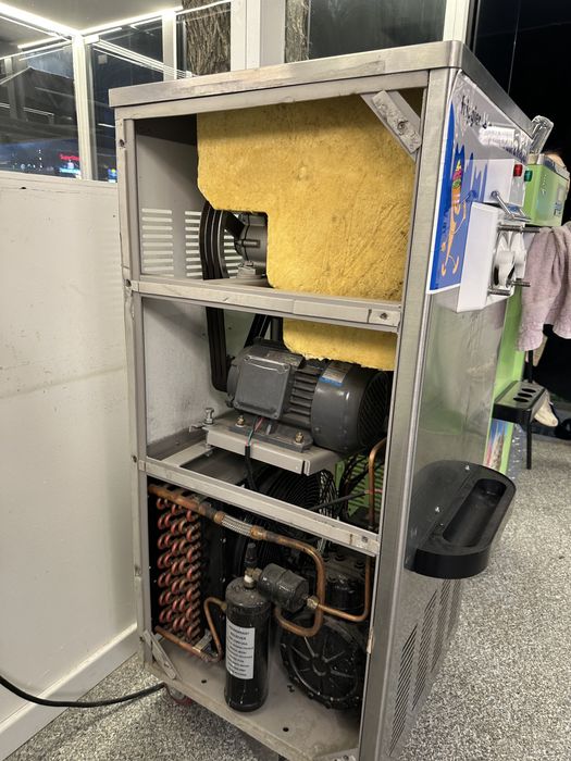 Мороженный аппарат 3васка