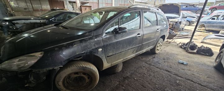 Brat stergator stanga Peugeot 307 prima generatie (facelift)