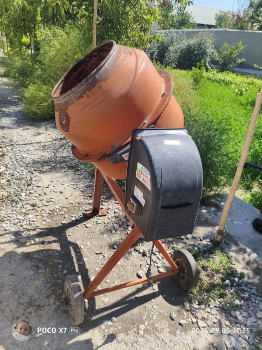 Sement qoradigan mishalka. Kattasidan