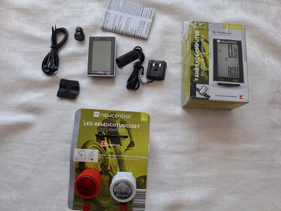 Bicicleta - Ciclocomputer pe fir + set de lumini cu două unități (Noi)