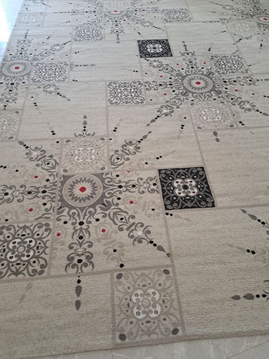 Продам ковёр бу в хорошем состоянии