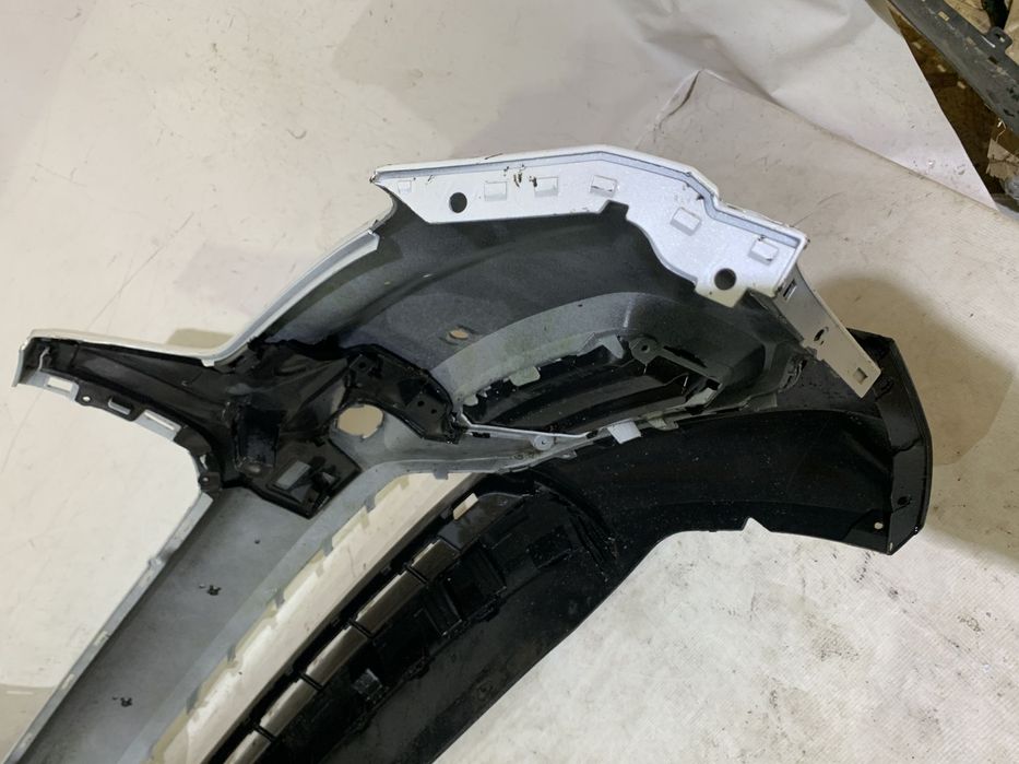 Bara fata Volvo XC40, 2019, 2020, 2021, 2022, 2023, cod origine OE 31449359.