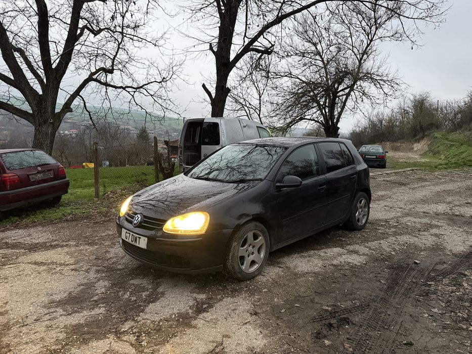 Volkswagen Golf V 1.9 TDI BXE на части !