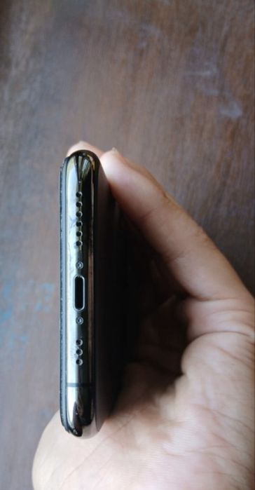 Iphone 11 pro b/y