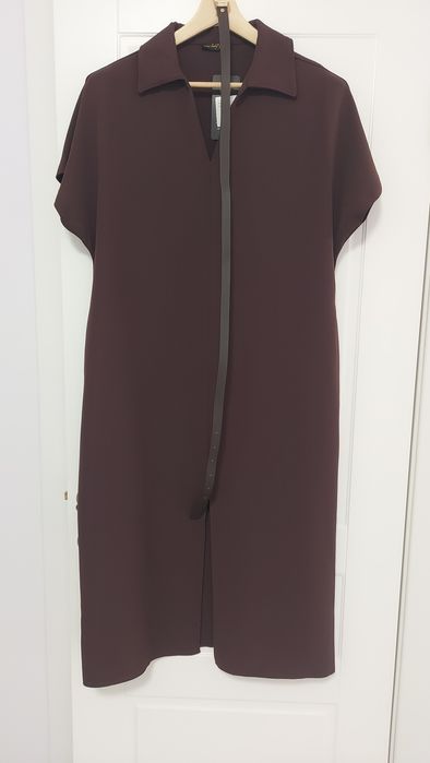 Женское платье..