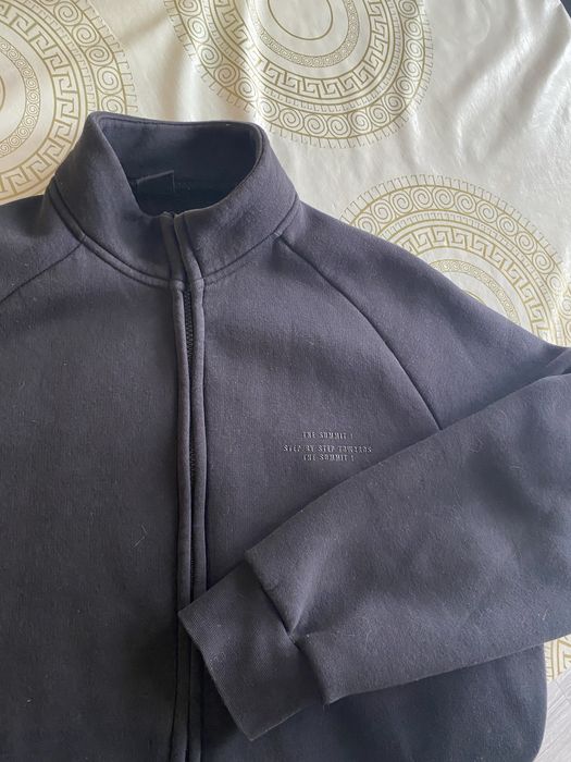 бомбер черный для лета