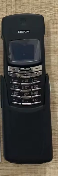 Nokia 8910i Titan