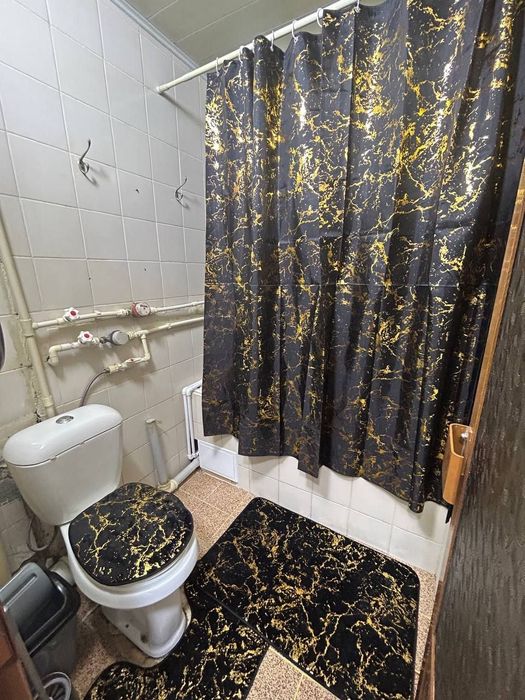 Tojmahal tomonda 2 xonalik uy sotiladi