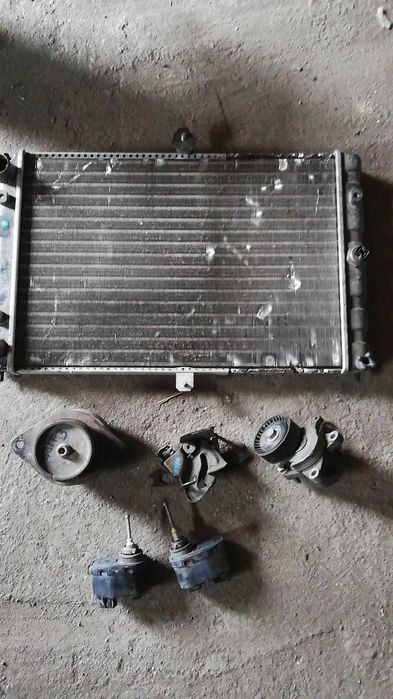 Панель на гольф 3 без трещин