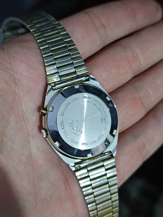 Orient японский соат сотилади