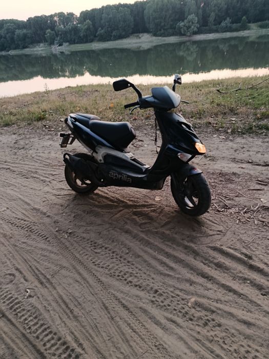 Vând scuter Aprilia SR 50