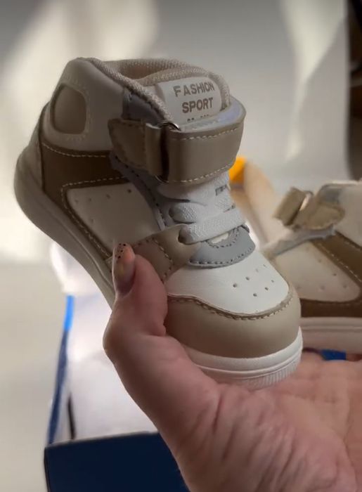 Кроссовки капитошка 19 р-р