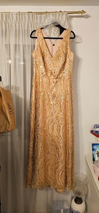 Rochie de seara lucrata manual