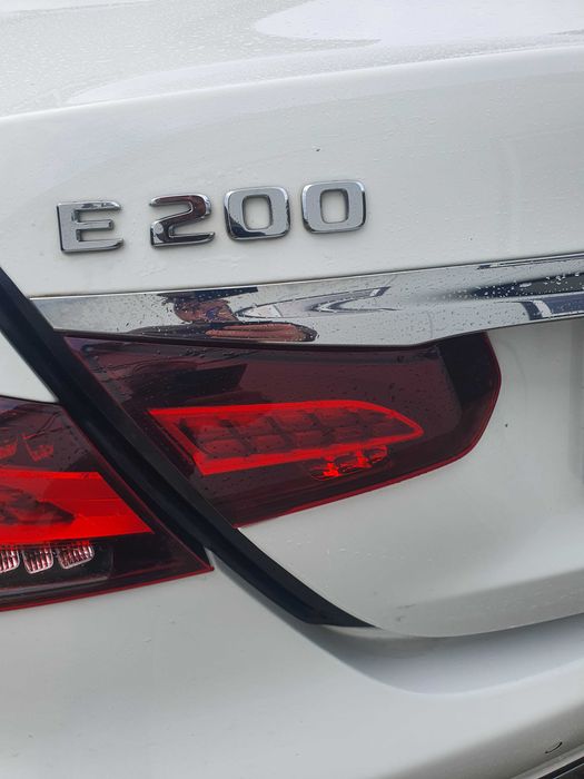 Stop portbagaj stanga dreapta Mercedes W213 2020
