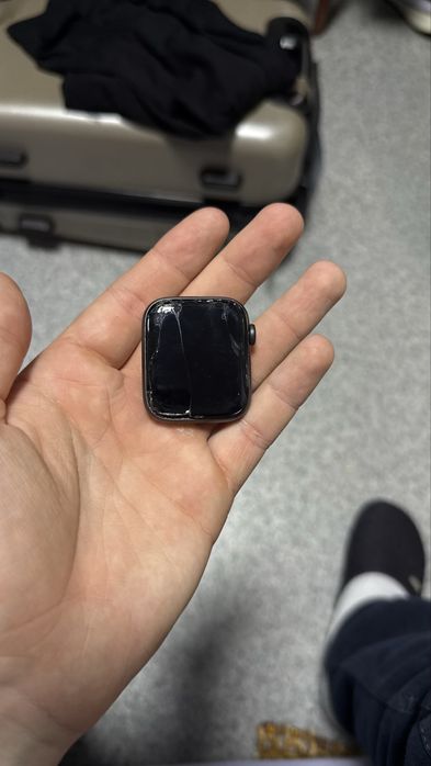 Apple Watch SE 44 MM