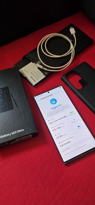 Samsung Galaxy S23 Ultra 256GB 8GB RAM Black ПЪЛЕН КОМПЛЕКТ!