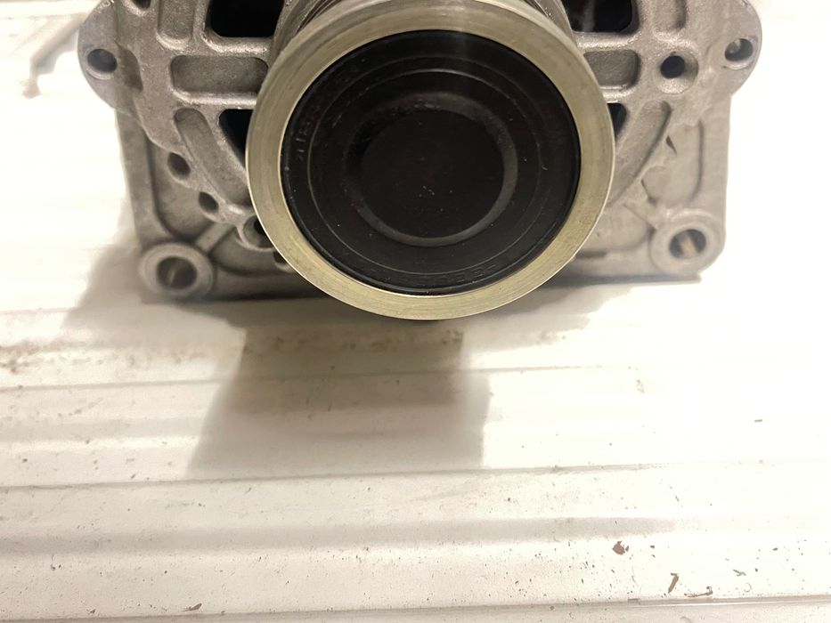 Нов Алтернатор Opel Astra J 1,8 1,6 Динамо Insifnia Zafira