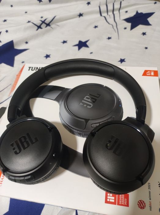 Căști JBL foarte bune
