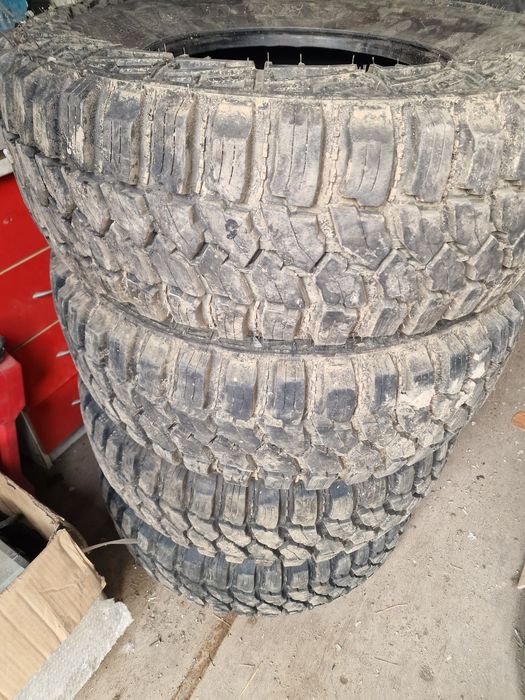 Грязевые шины на 16 . 33 размер