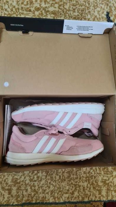 Adidasi dama 40 2/3 noi