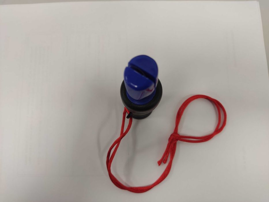 Продавам свирка за патица - различни видове