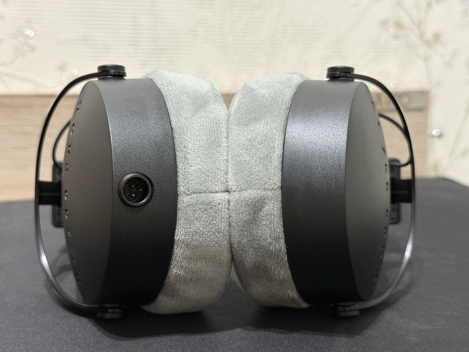 Beyerdynamic dt 700 pro x срочно