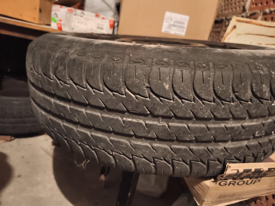 Гуми 15 цола с джанти