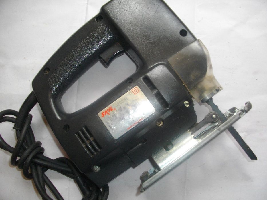 380W/400W Холандско оригинално зеге ел. вертикален прободен трион SKIL