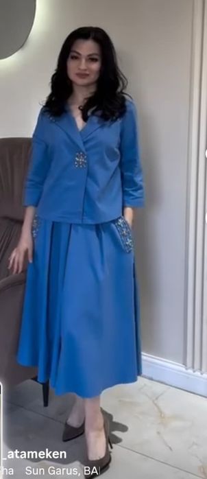 Костюм, кофта и кардиган