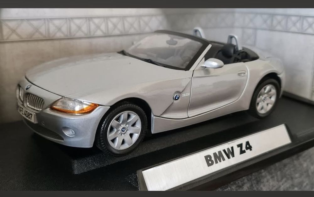 MOTOR Max  1.18 BMW Z4 Chevrolet