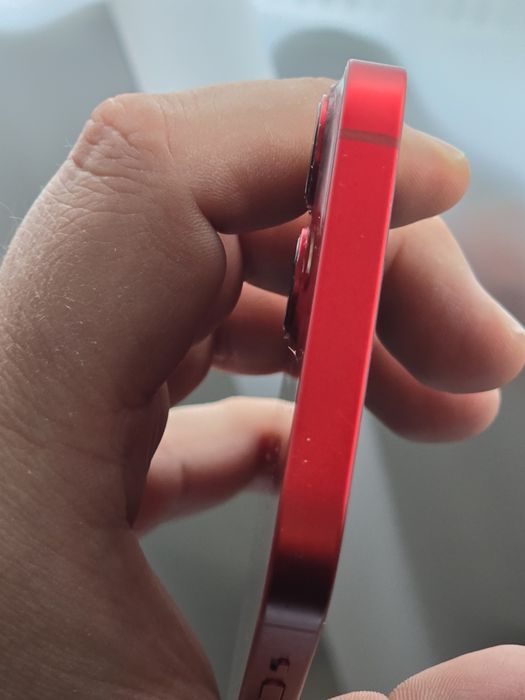 Iphone 13 RED Edition, 256GB, stare foarte bună